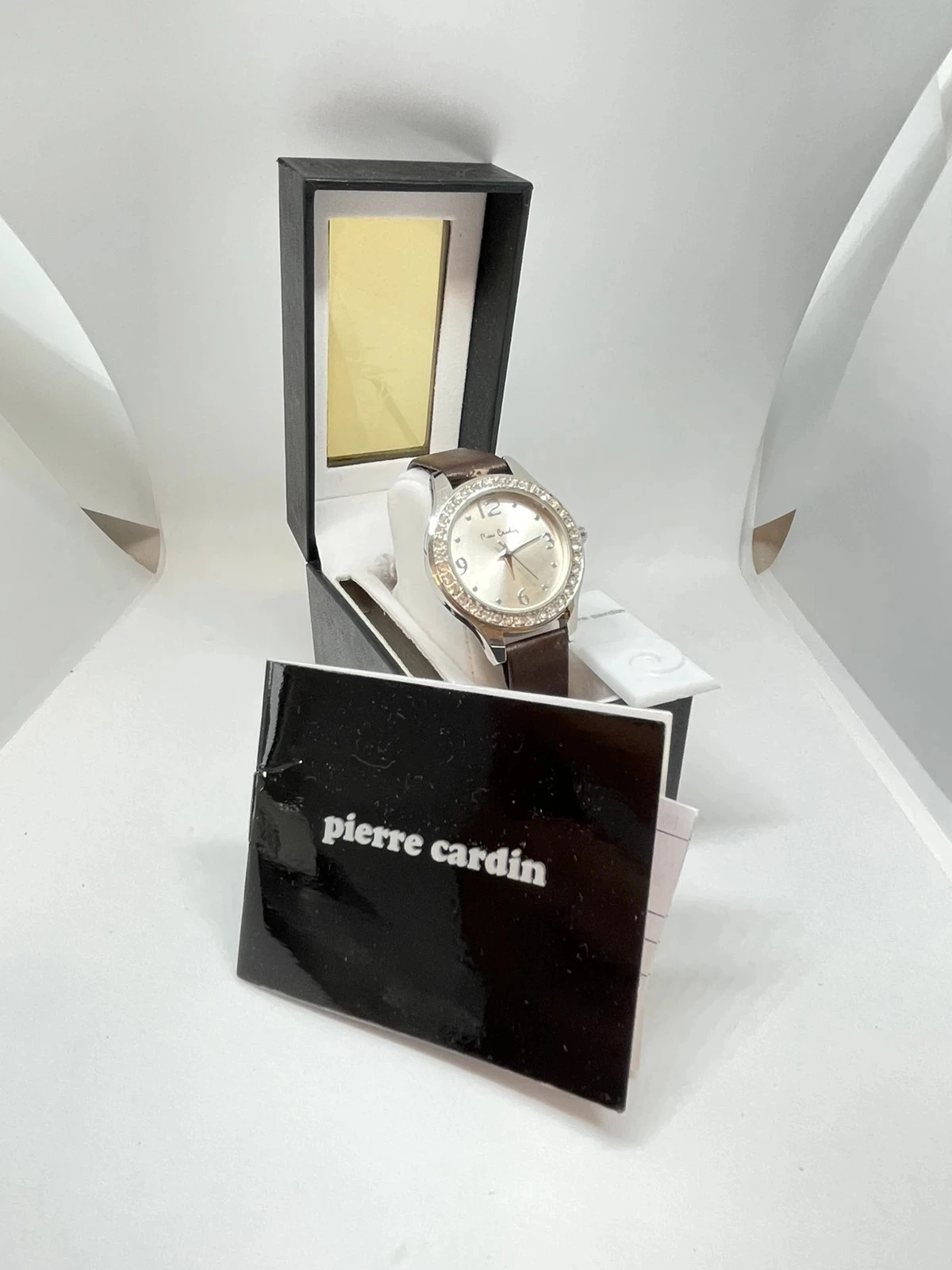 Pierre Cardin women's watch with crystals, original box and papers, excellent condition – photo 2